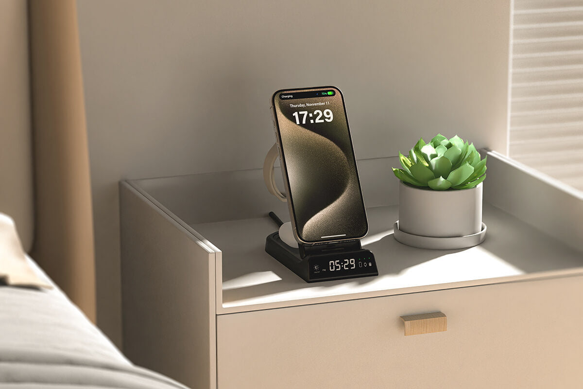 Experience the convenience of fast, foldable, and portable charging with the SwanScout 702M | 3 In 1 Foldable Wireless Charging Station for Apple devices. This unique SwanScout Charging Station for Apple is designed for portability and speed, ensuring your Apple devices are powered up wherever you go.