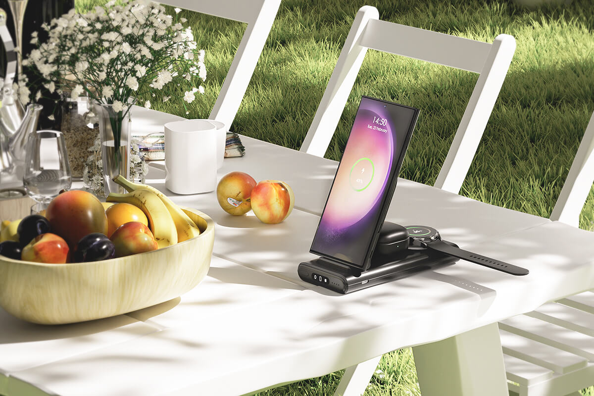 Portable for Travel Design 3 in 1 Power Bank Wireless Charging Station 10000mAh Large Capacity Battery USB-C Port is Both for Input and Output, This unique SwanScout Charging Station for Samsung Devices is designed for portability and speed, ensuring your Samsung devices are powered up wherever you go.