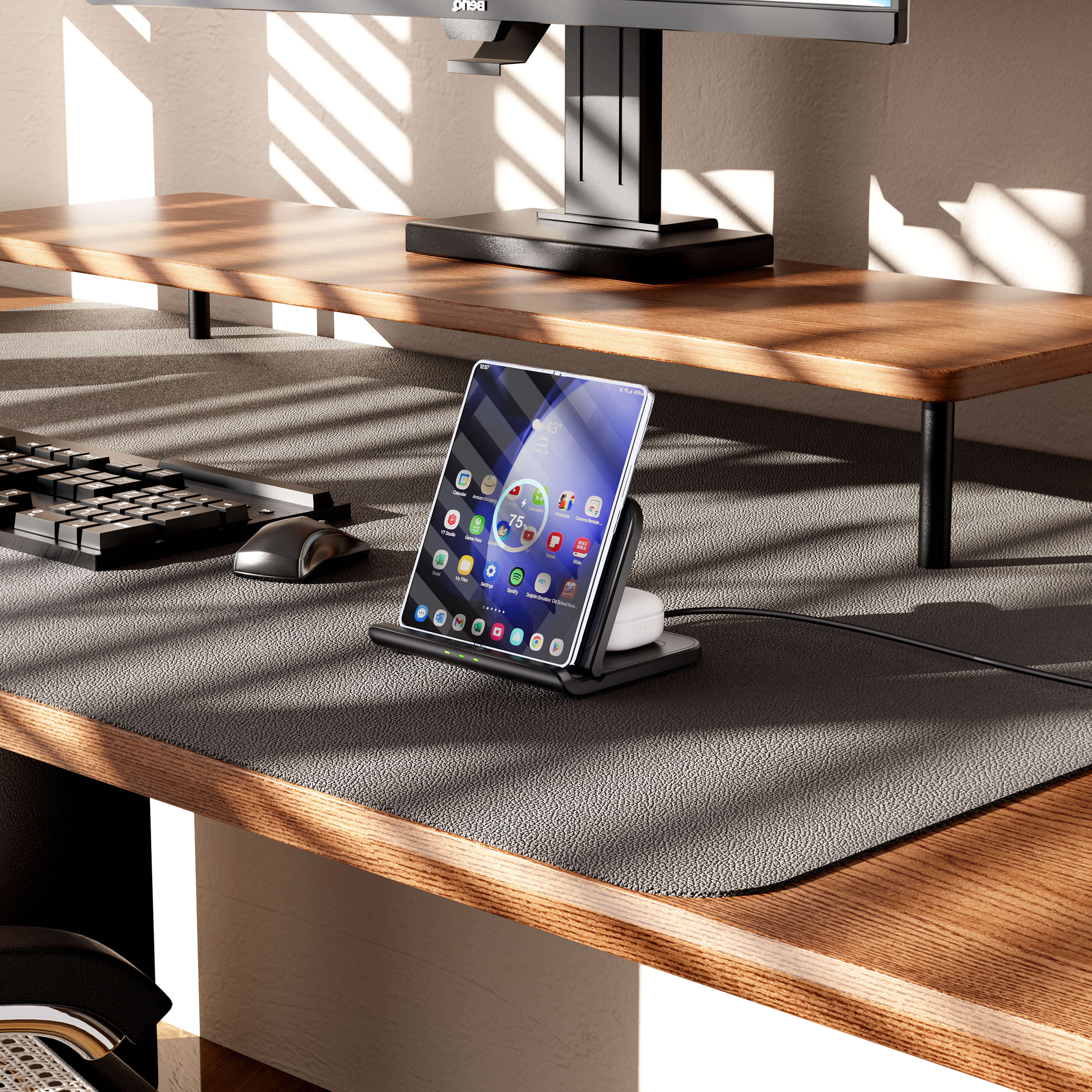 SwanScout 705S is a Three-Coil 3-in-1 Wireless Charger specially engineered to efficiently charge Samsung devices. It boasts the ability to charge multiple devices simultaneously while offering robust functionality. Additionally, its foldable and portable design enhances convenience for on-the-go usage.