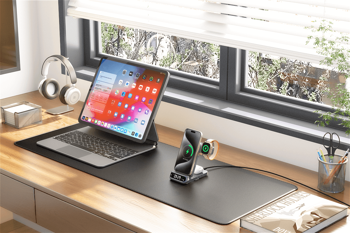 The SwanScout 708M is a 3-in-1 wireless charging station that offers magnetic support for multiple devices, all within a sleek and elegant design that complements any setting. Its foldable and portable build makes it convenient for travel, while the integrated clock display adds a touch of both practicality and style. The high-end curved design, featuring smooth and defined lines, enhances its overall appeal, blending functionality with aesthetics.
