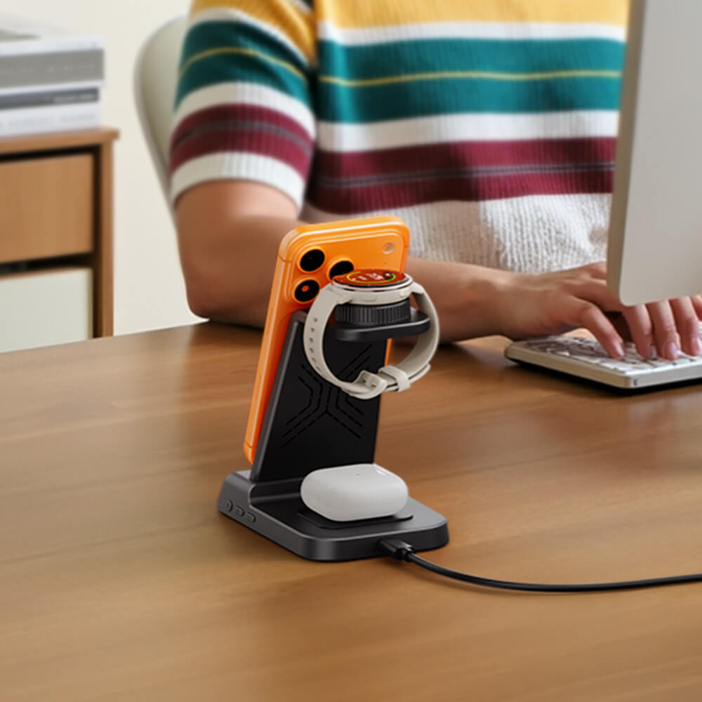 SwanScout C01GM wireless charging station on office desk